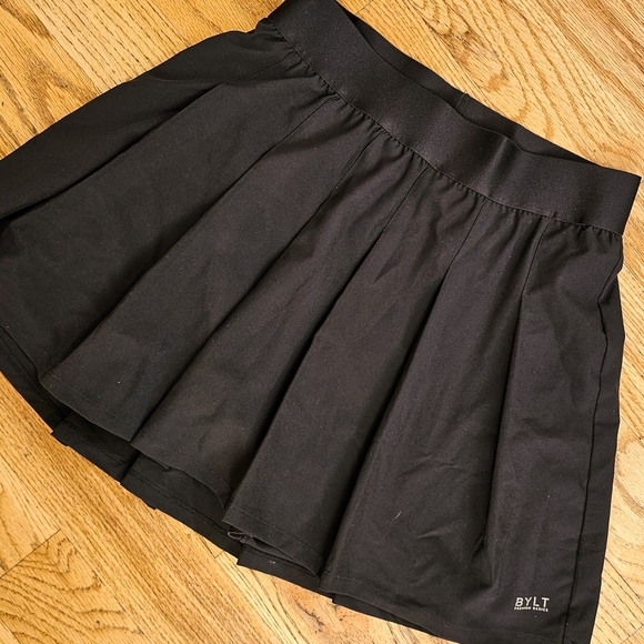 BYLT Basics Size M Ralley Skirt in Black Pleated with Built in Shorts Stretchy - Picture 2 of 9